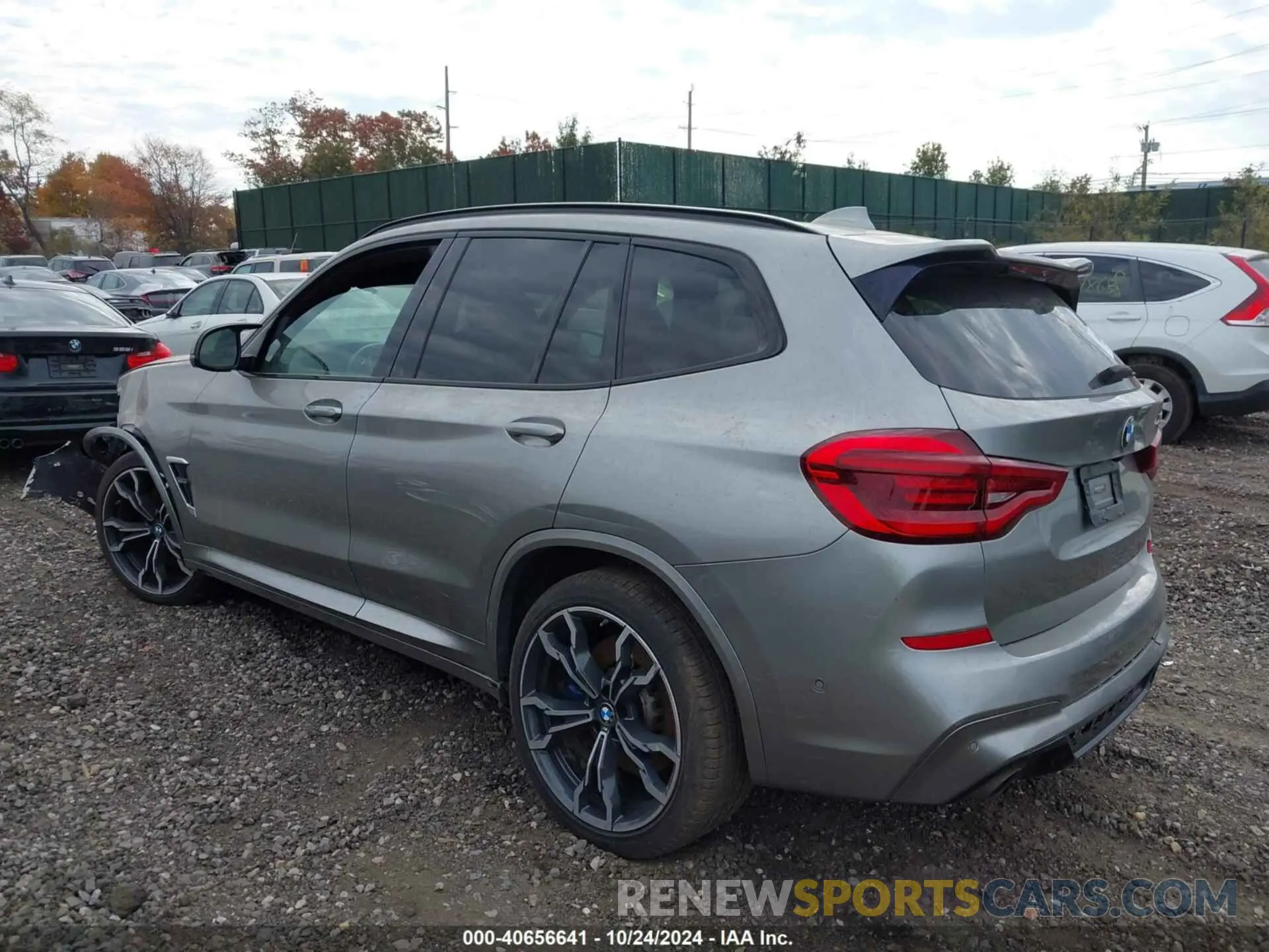 3 Photograph of a damaged car 5YMTS0C02L9B57221 BMW X3 M 2020