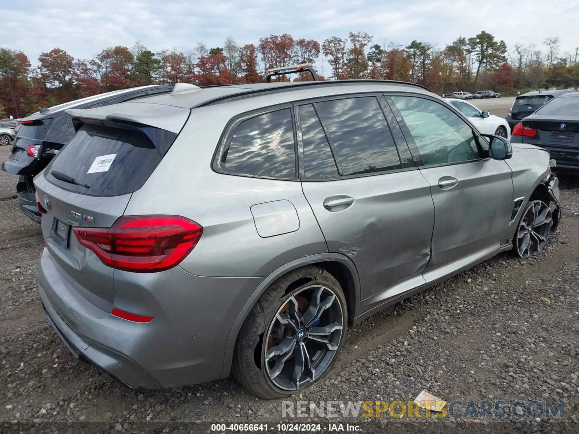 4 Photograph of a damaged car 5YMTS0C02L9B57221 BMW X3 M 2020