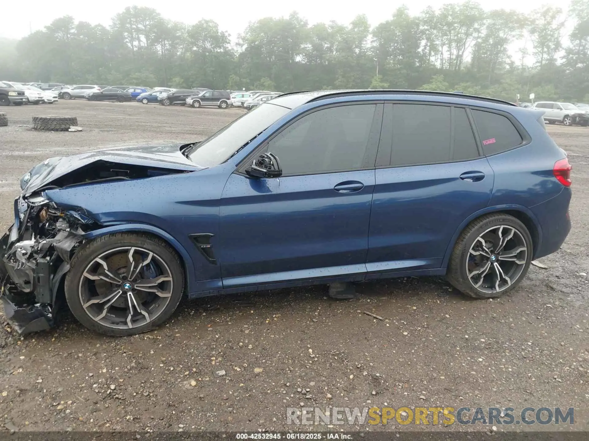 14 Photograph of a damaged car 5YMTS0C03L9B74349 BMW X3 M 2020
