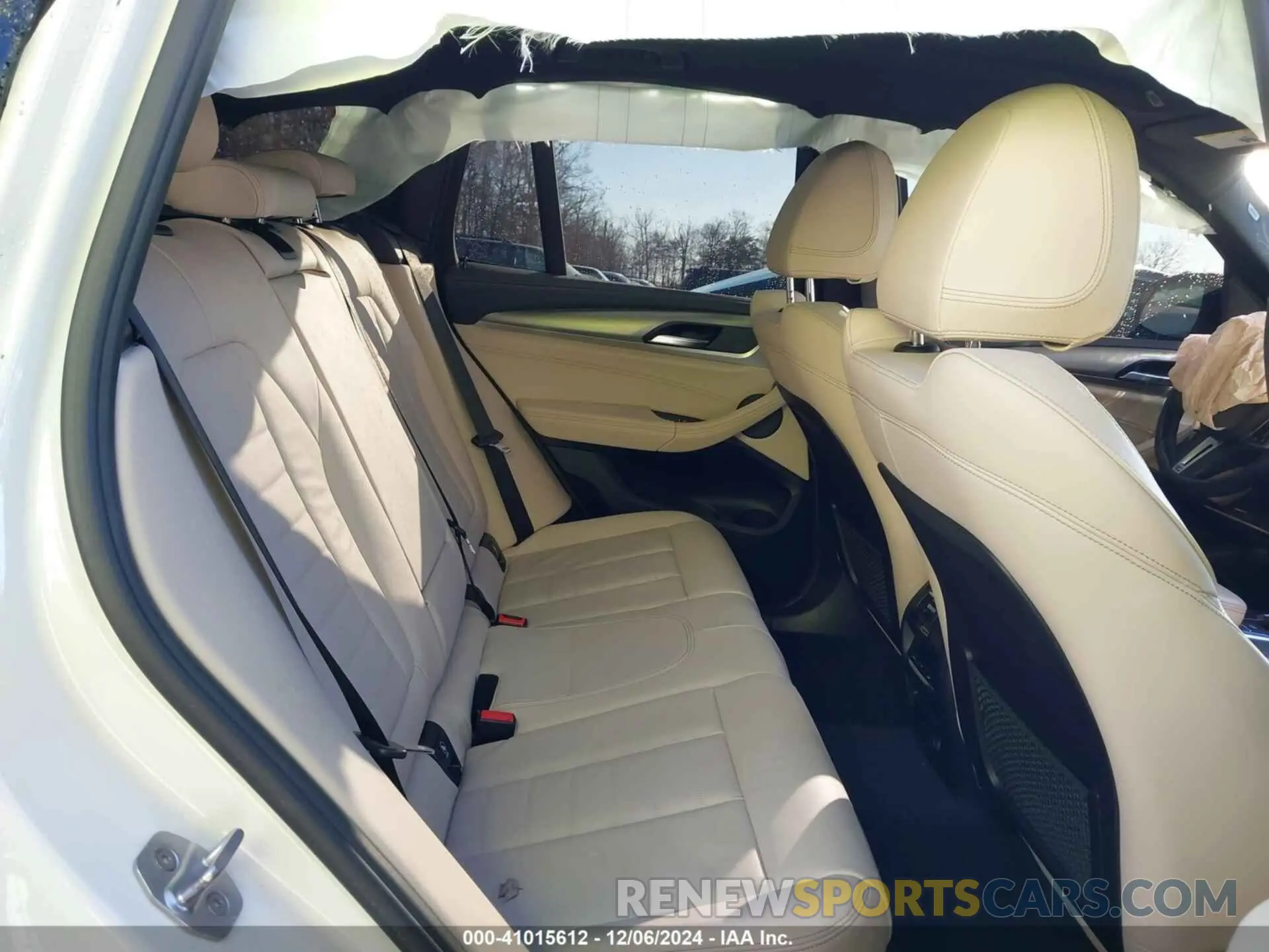8 Photograph of a damaged car 5YMTS0C03L9B77591 BMW X3 M 2020