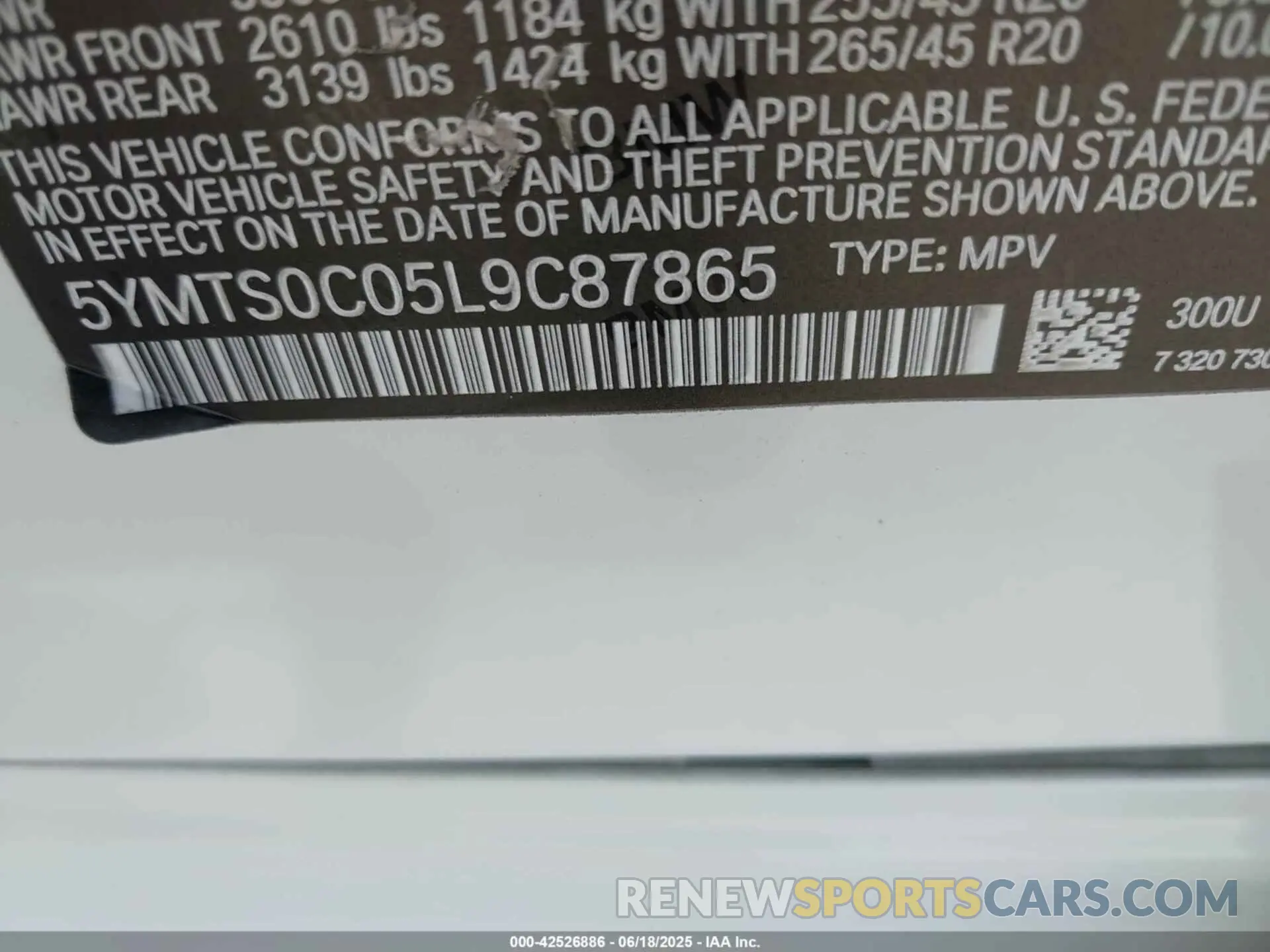 9 Photograph of a damaged car 5YMTS0C05L9C87865 BMW X3 M 2020