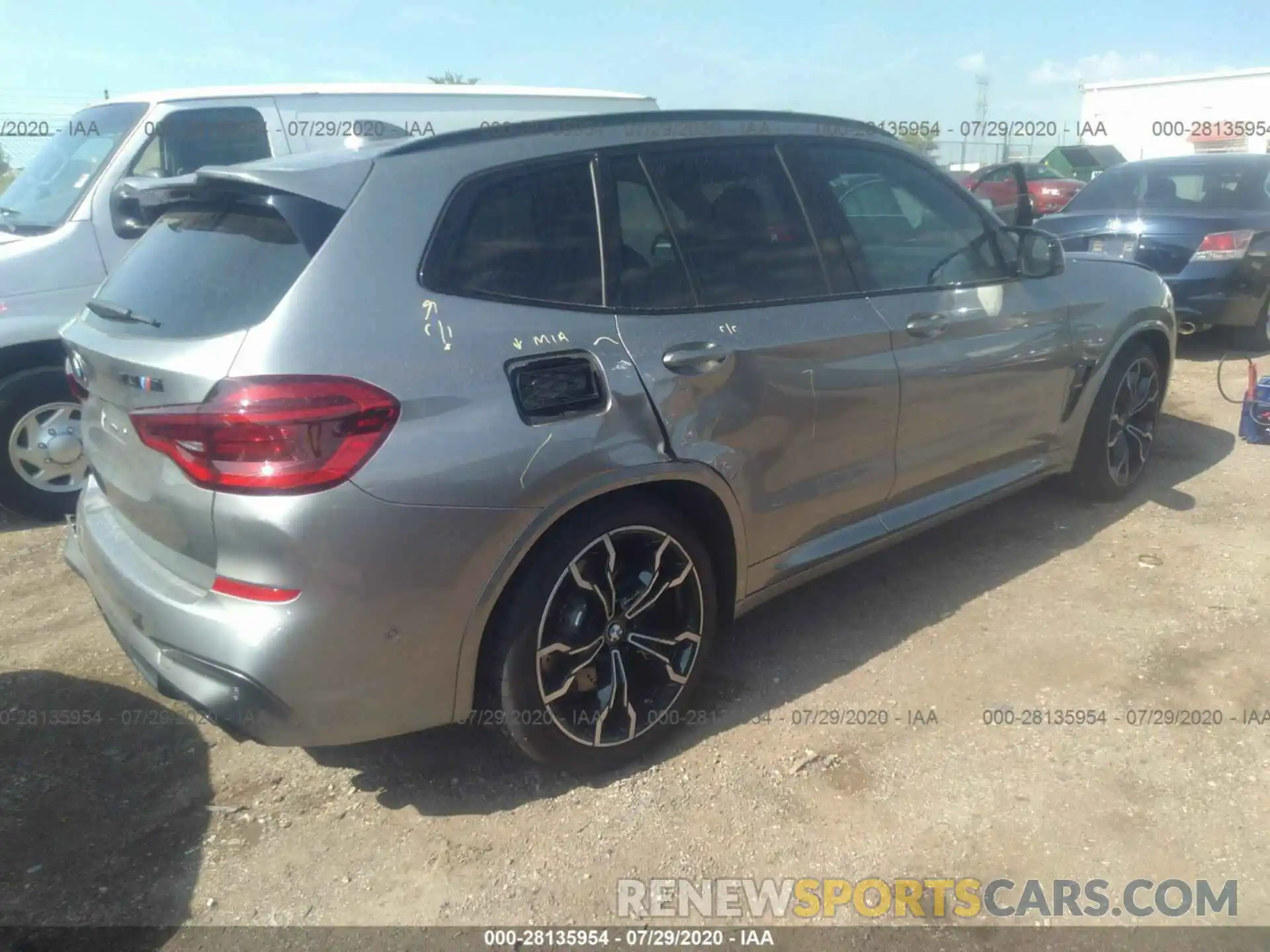 4 Photograph of a damaged car 5YMTS0C06LLA57710 BMW X3 M 2020