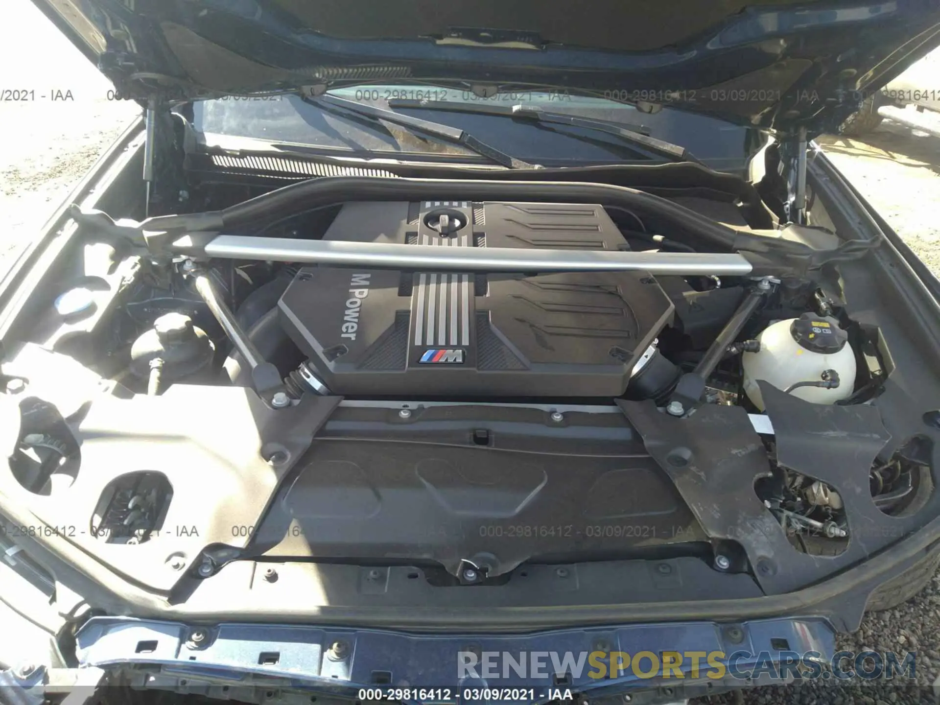 10 Photograph of a damaged car 5YMTS0C08L9B47311 BMW X3 M 2020