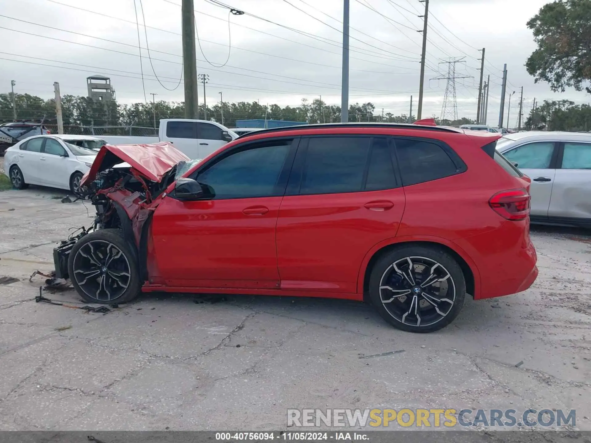 14 Photograph of a damaged car 5YMTS0C08L9B70233 BMW X3 M 2020