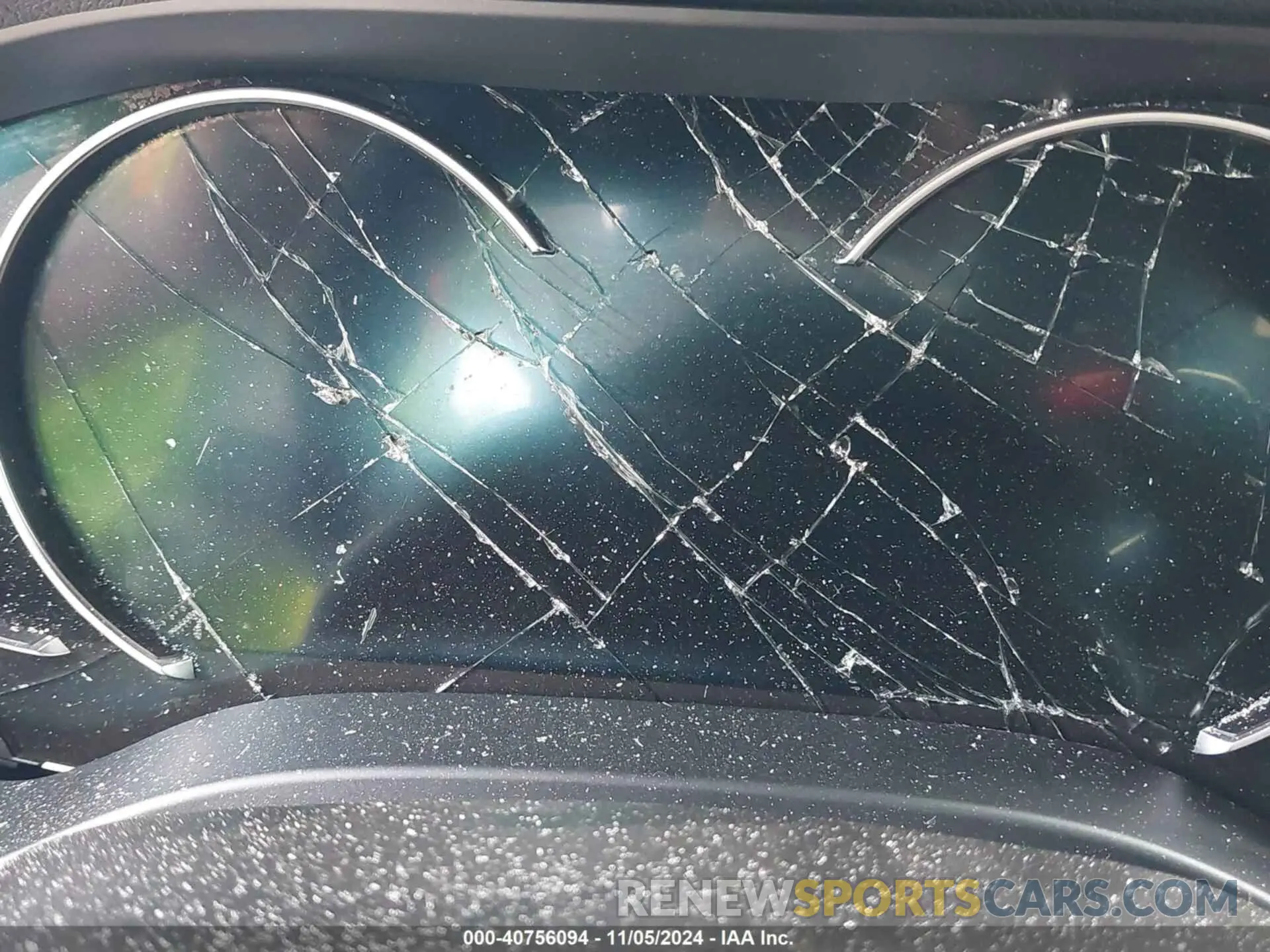 15 Photograph of a damaged car 5YMTS0C08L9B70233 BMW X3 M 2020