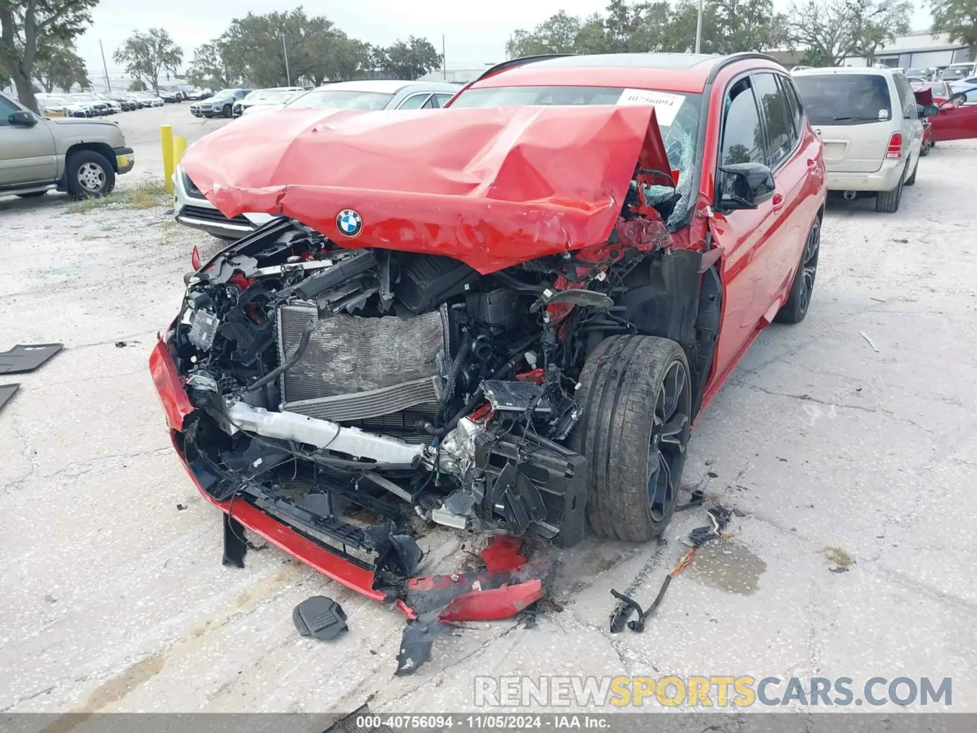 6 Photograph of a damaged car 5YMTS0C08L9B70233 BMW X3 M 2020