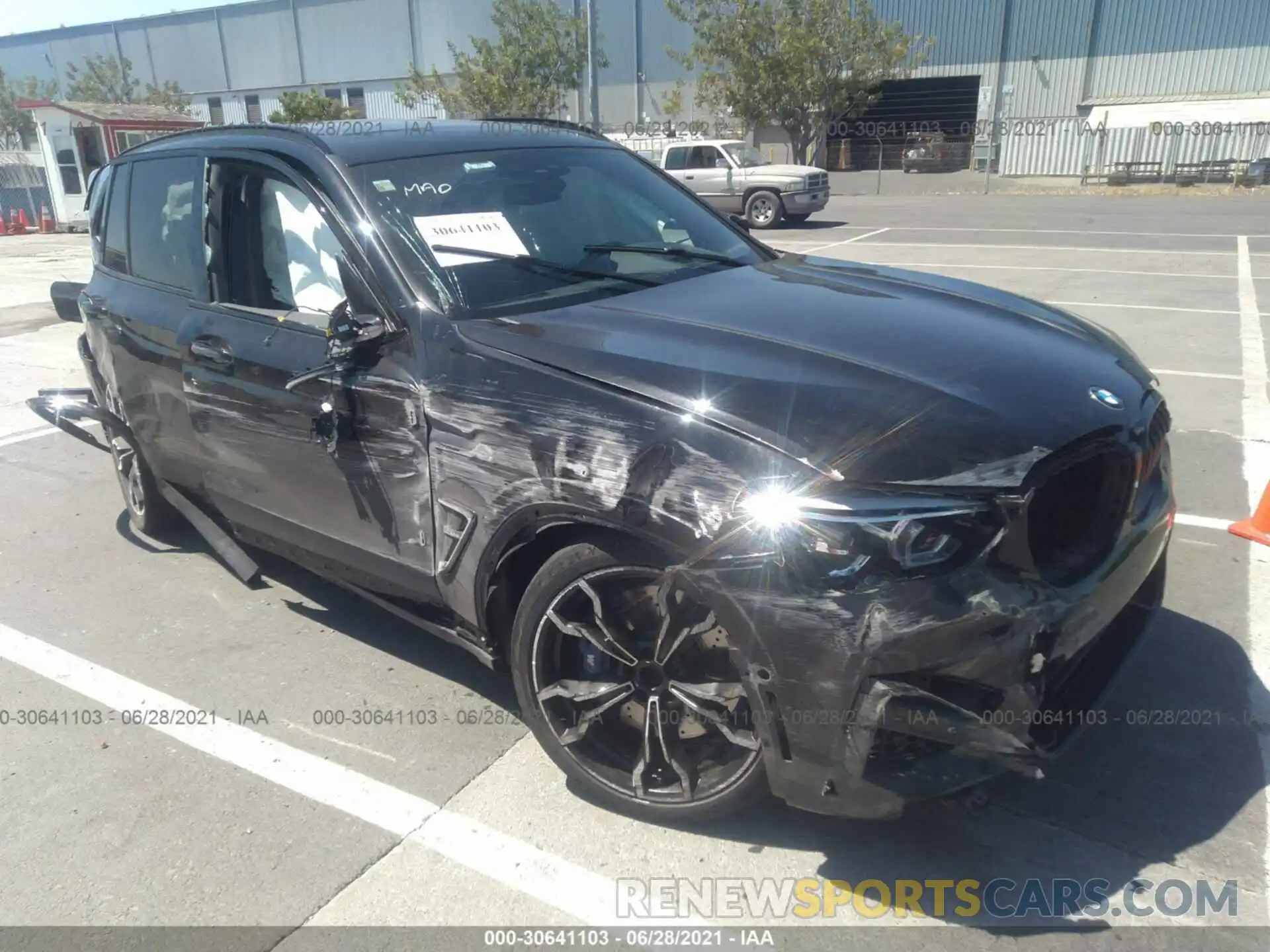 1 Photograph of a damaged car 5YMTS0C09L9B75750 BMW X3 M 2020