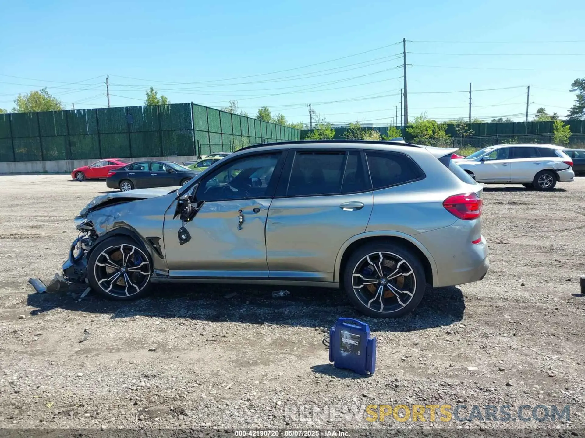 14 Photograph of a damaged car 5YMTS0C01M9G99914 BMW X3 M 2021