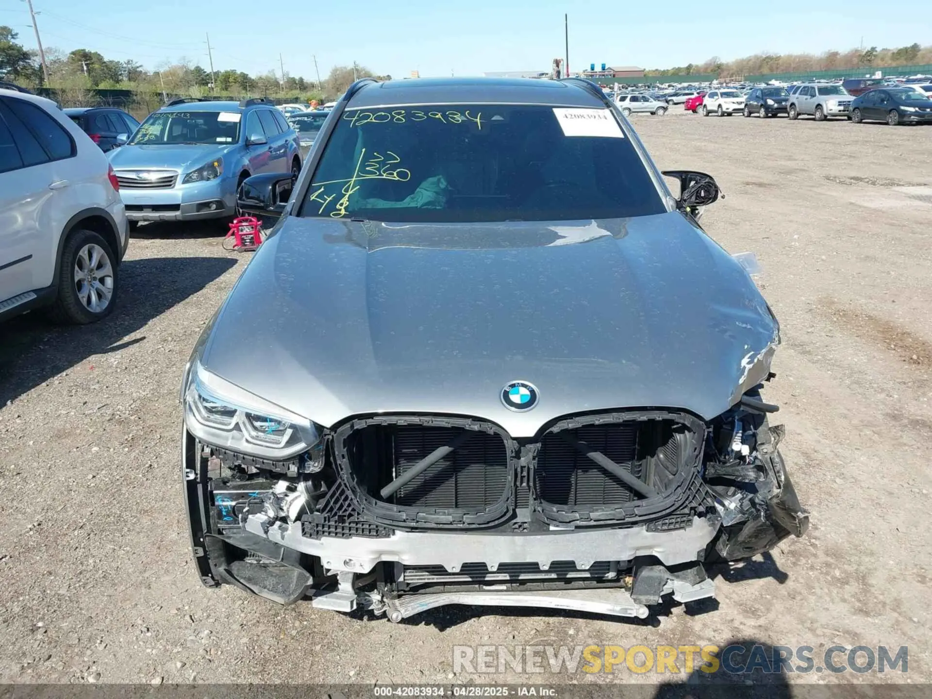 12 Photograph of a damaged car 5YMTS0C05M9H17198 BMW X3 M 2021