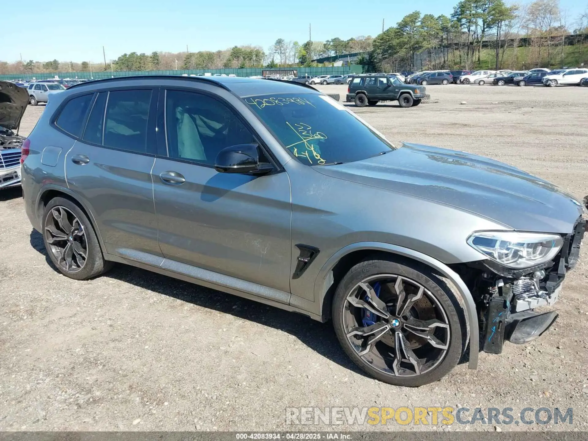 13 Photograph of a damaged car 5YMTS0C05M9H17198 BMW X3 M 2021