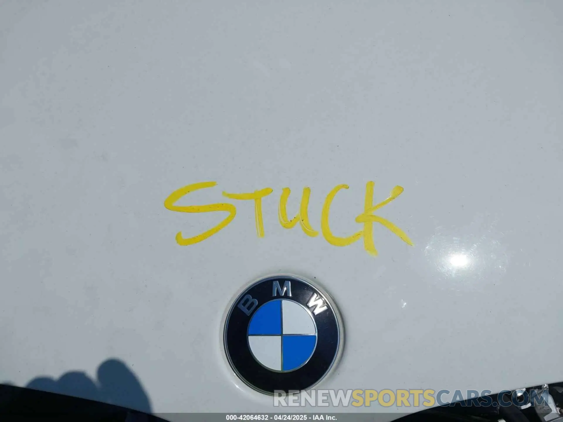 10 Photograph of a damaged car 5YM13EC01N9J62914 BMW X3 M 2022