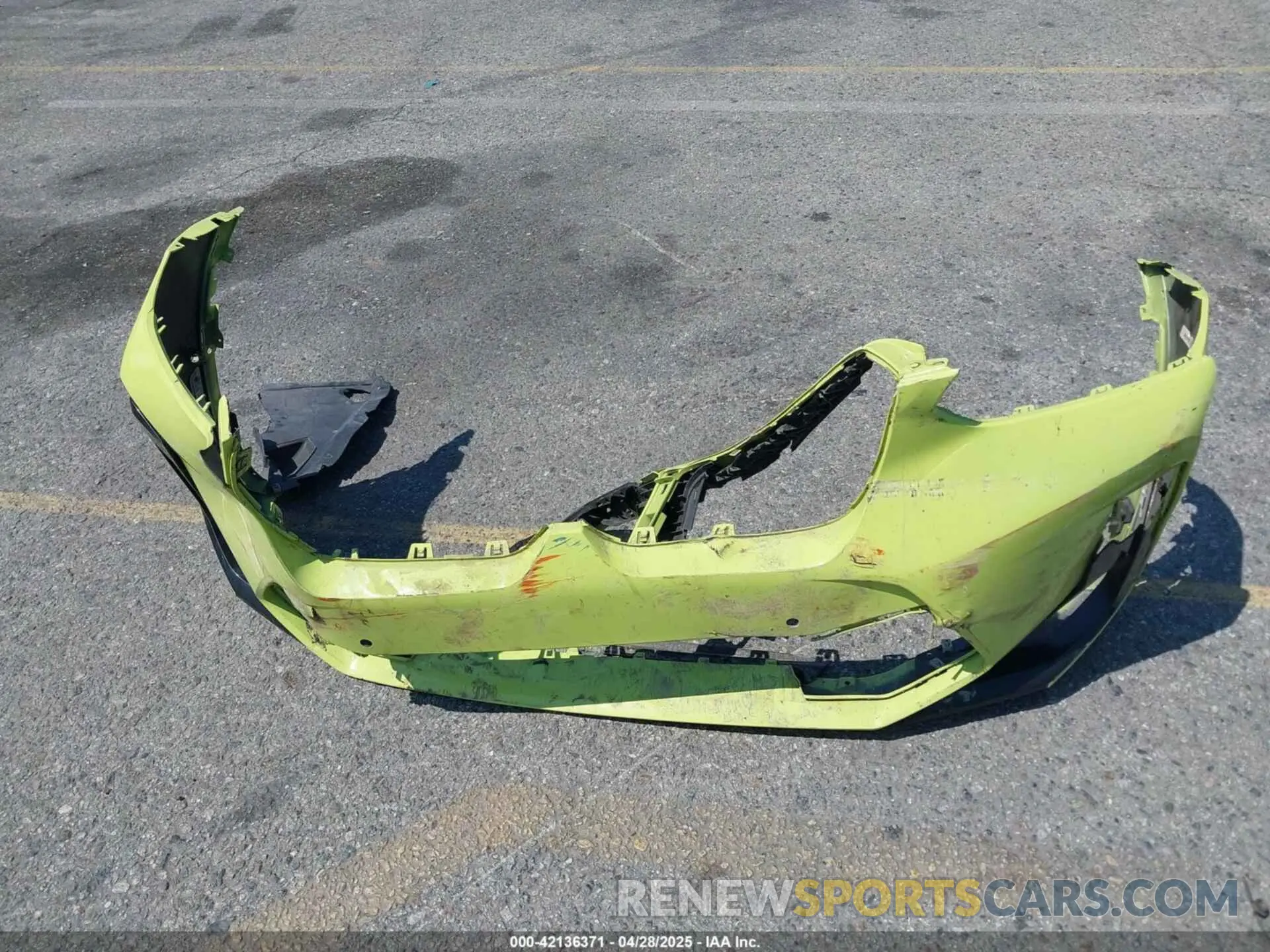 12 Photograph of a damaged car 5YM13EC02N9K07973 BMW X3 M 2022