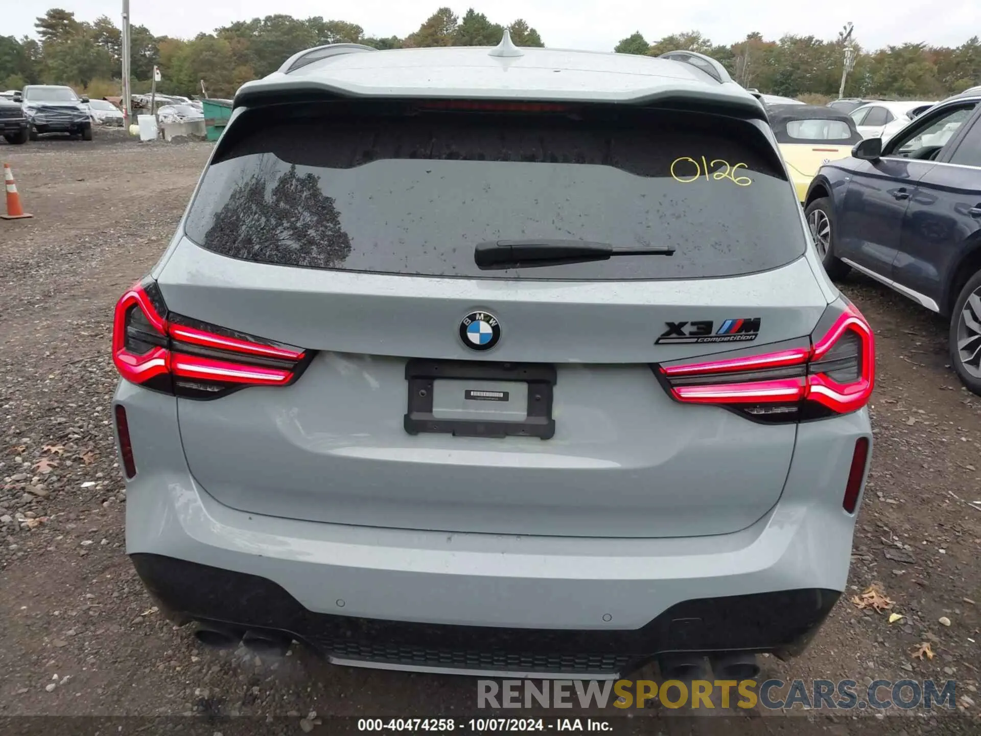16 Photograph of a damaged car 5YM13EC05N9J89470 BMW X3 M 2022