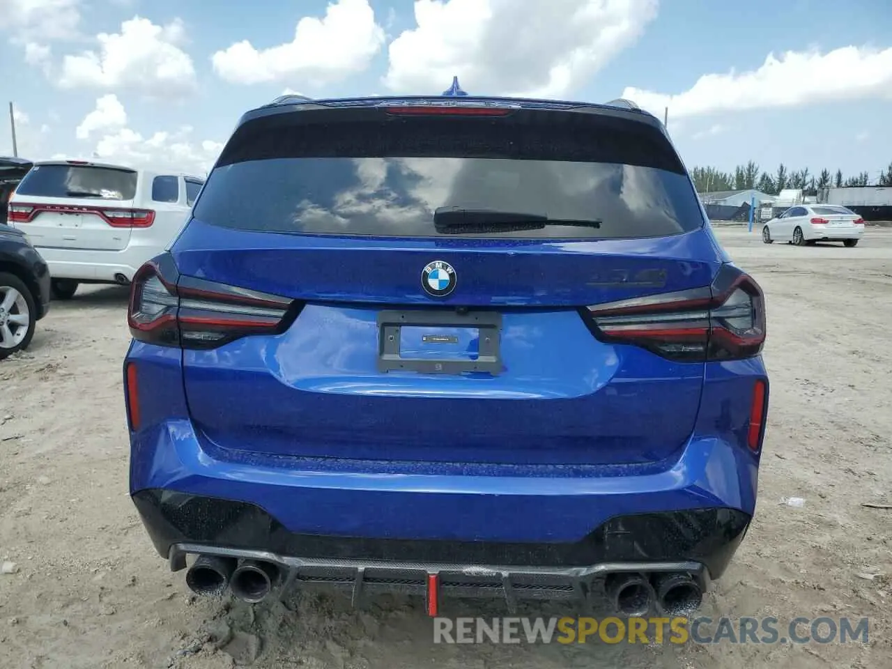6 Photograph of a damaged car 5YM13EC04R9U76210 BMW X3 M 2024