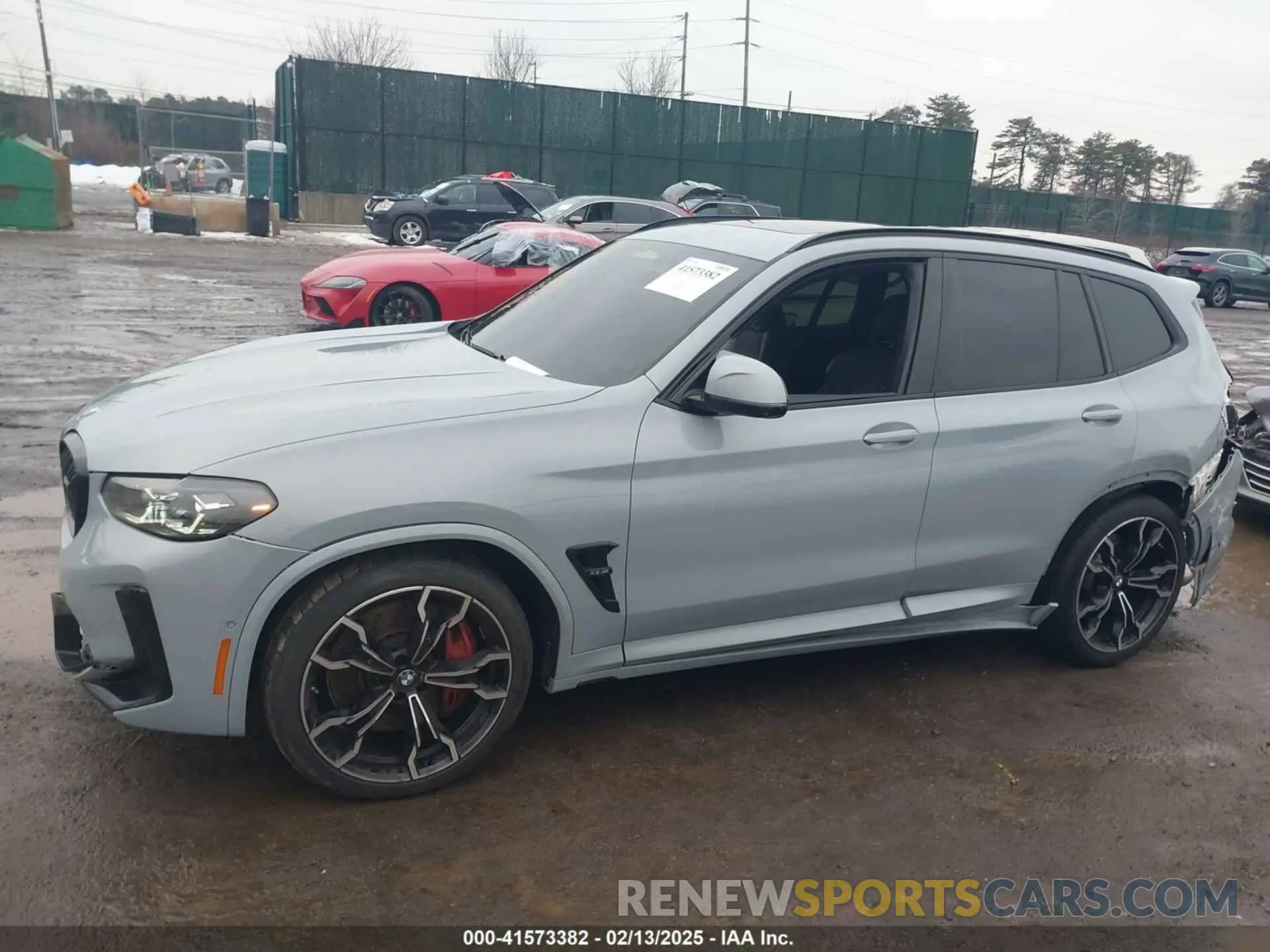 14 Photograph of a damaged car 5YM13EC05R9U21409 BMW X3 M 2024