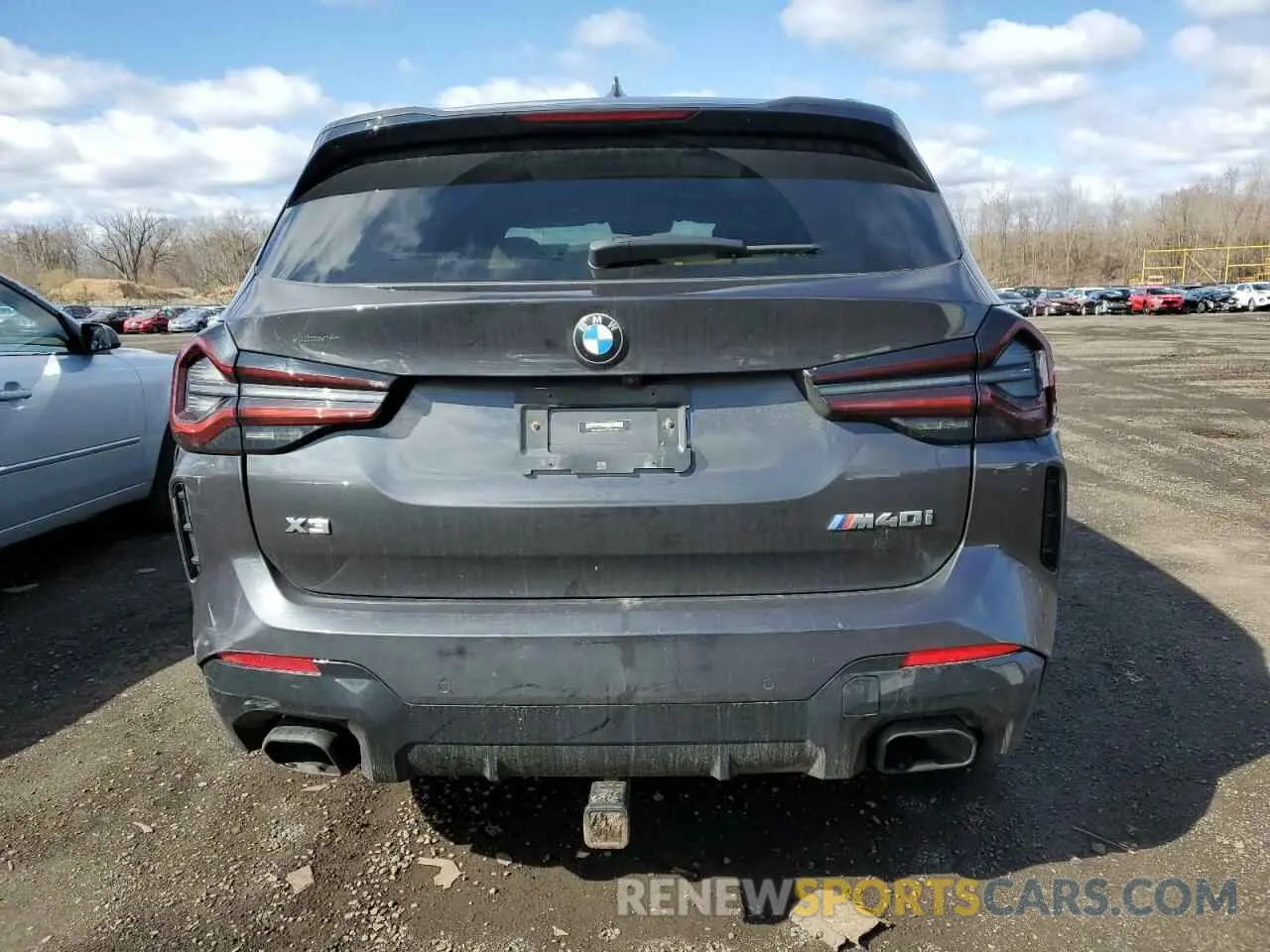6 Photograph of a damaged car 5UX83DP02N9K18935 BMW X3 M40I 2022