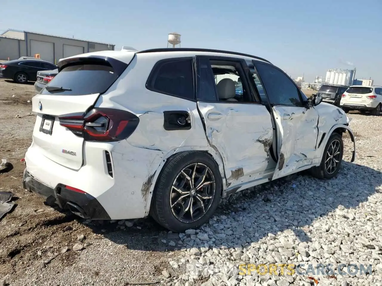 3 Photograph of a damaged car 5UX83DP03N9K37297 BMW X3 M40I 2022