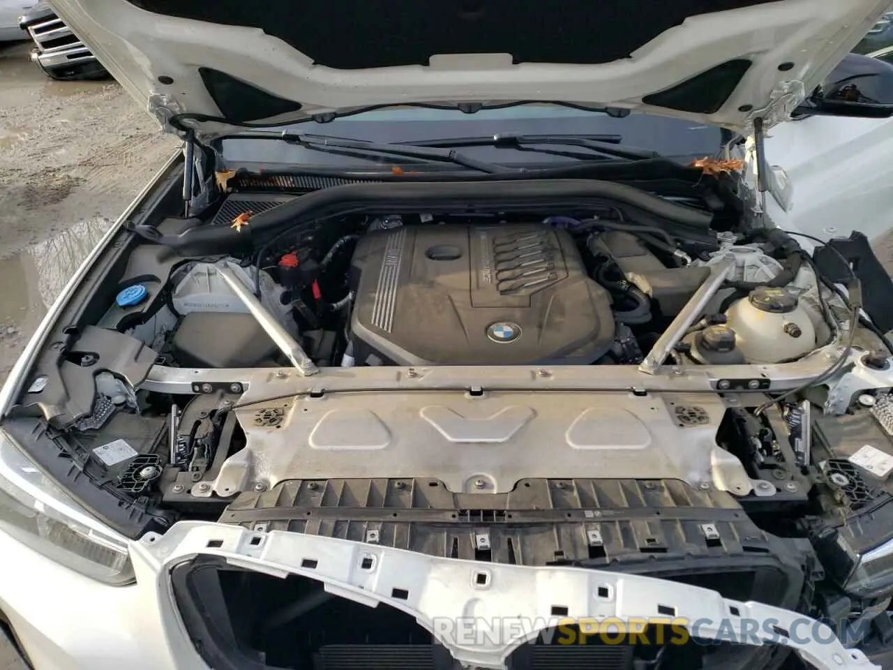 11 Photograph of a damaged car 5UX83DP04N9K02395 BMW X3 M40I 2022