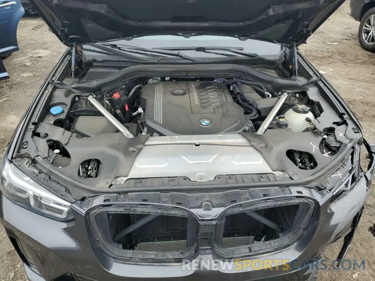 11 Photograph of a damaged car 5UX83DP08N9J91224 BMW X3 M40I 2022