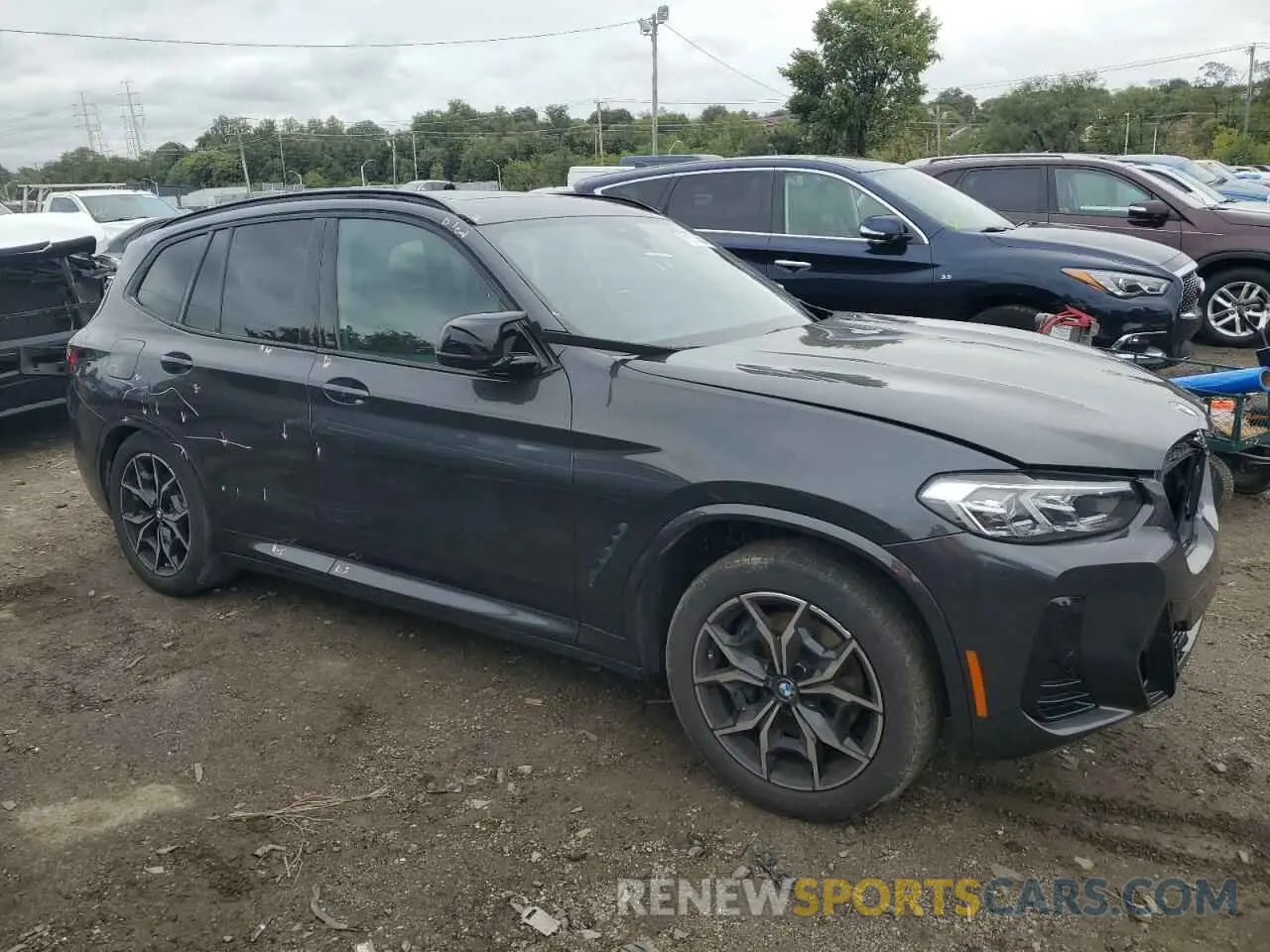 4 Photograph of a damaged car 5UX83DP08N9J91224 BMW X3 M40I 2022