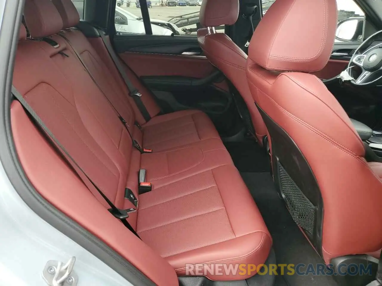 11 Photograph of a damaged car 5UX83DP02P9P42122 BMW X3 M40I 2023