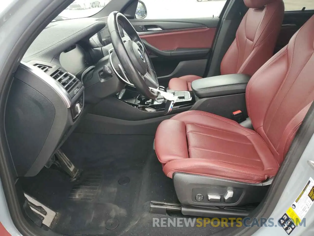 7 Photograph of a damaged car 5UX83DP02P9P42122 BMW X3 M40I 2023
