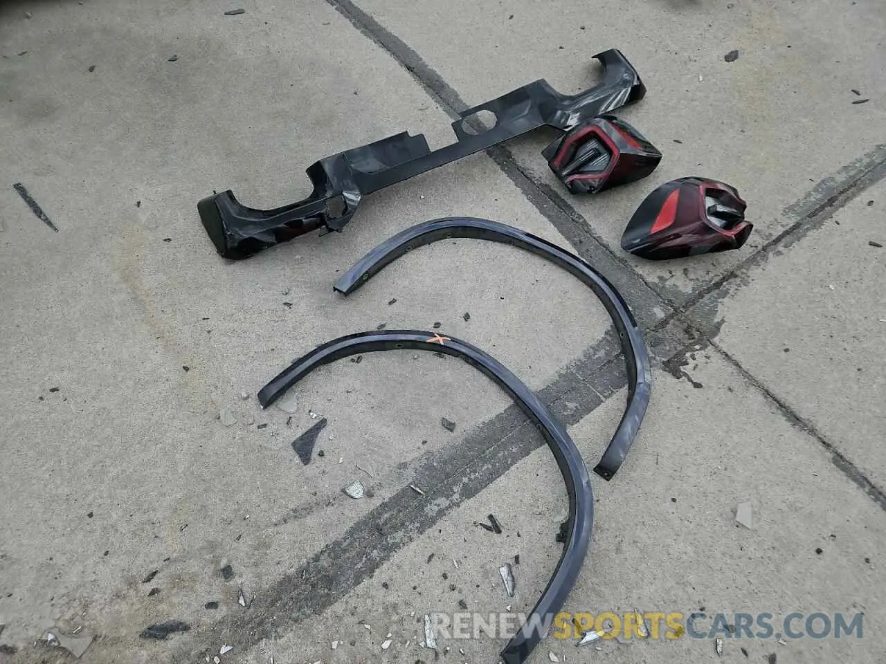 15 Photograph of a damaged car 5UX83DP0XP9P69052 BMW X3 M40I 2023