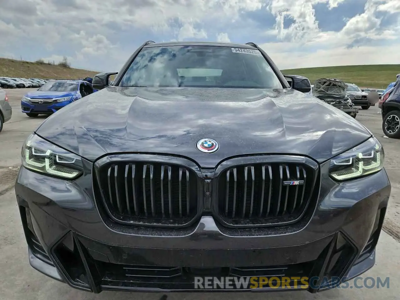 5 Photograph of a damaged car 5UX83DP0XP9P69052 BMW X3 M40I 2023