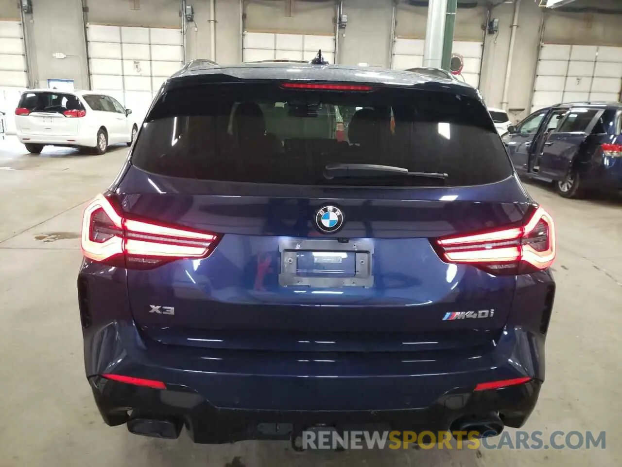 6 Photograph of a damaged car 5UX83DP03R9U53169 BMW X3 M40I 2024