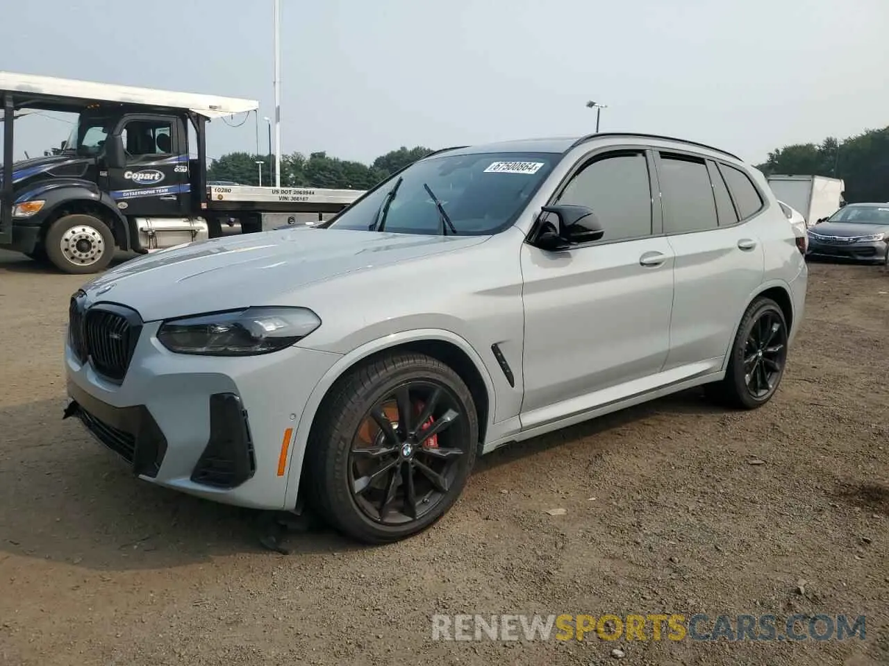 1 Photograph of a damaged car 5UX83DP05R9U77568 BMW X3 M40I 2024