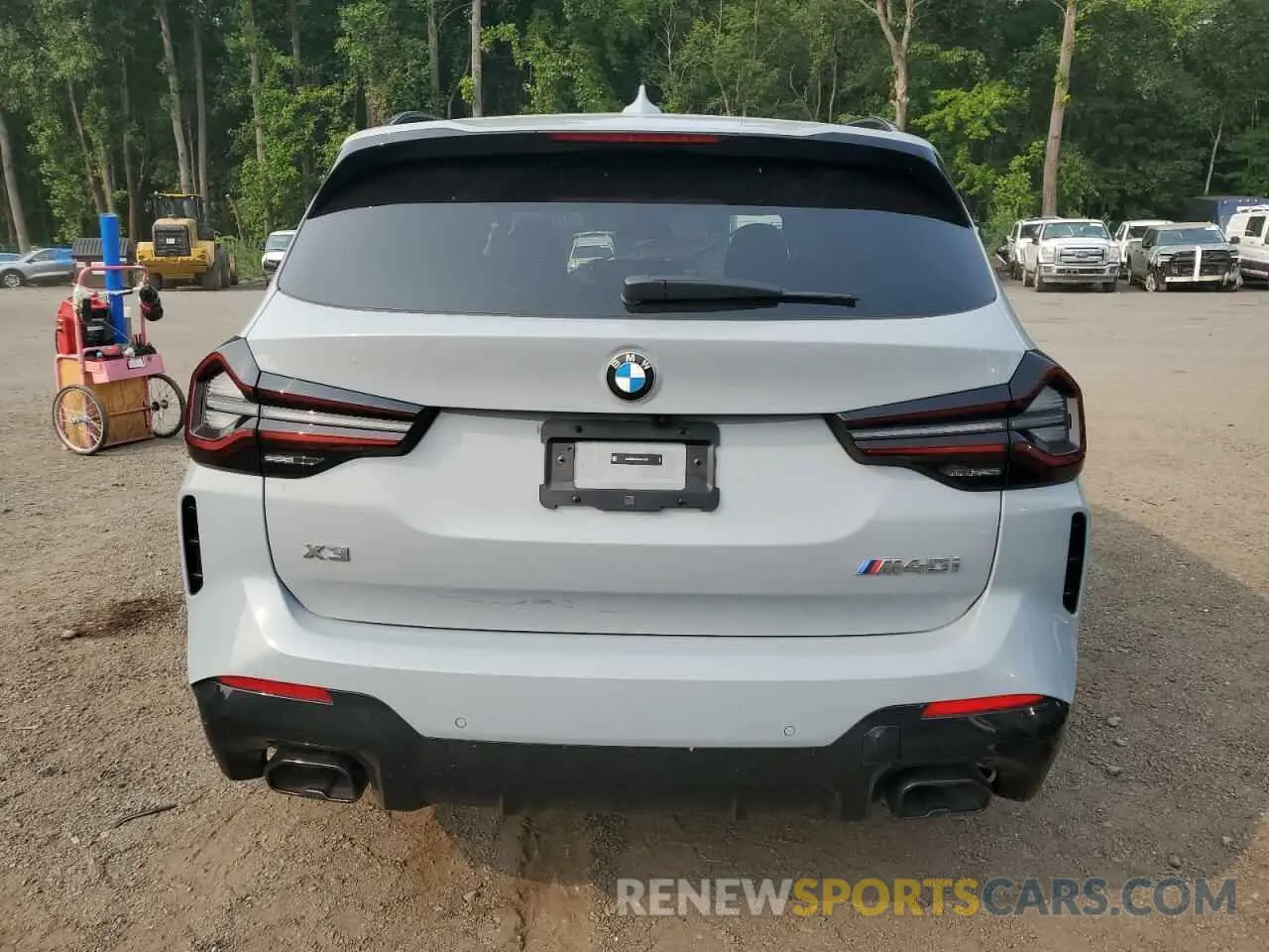6 Photograph of a damaged car 5UX83DP05R9U77568 BMW X3 M40I 2024