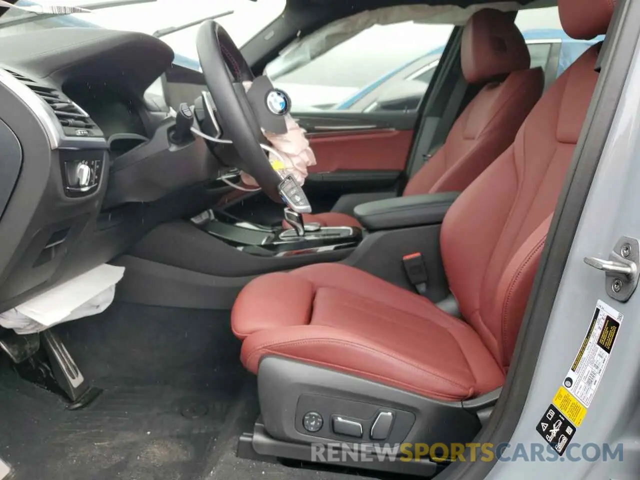 7 Photograph of a damaged car 5UX83DP05R9U77568 BMW X3 M40I 2024