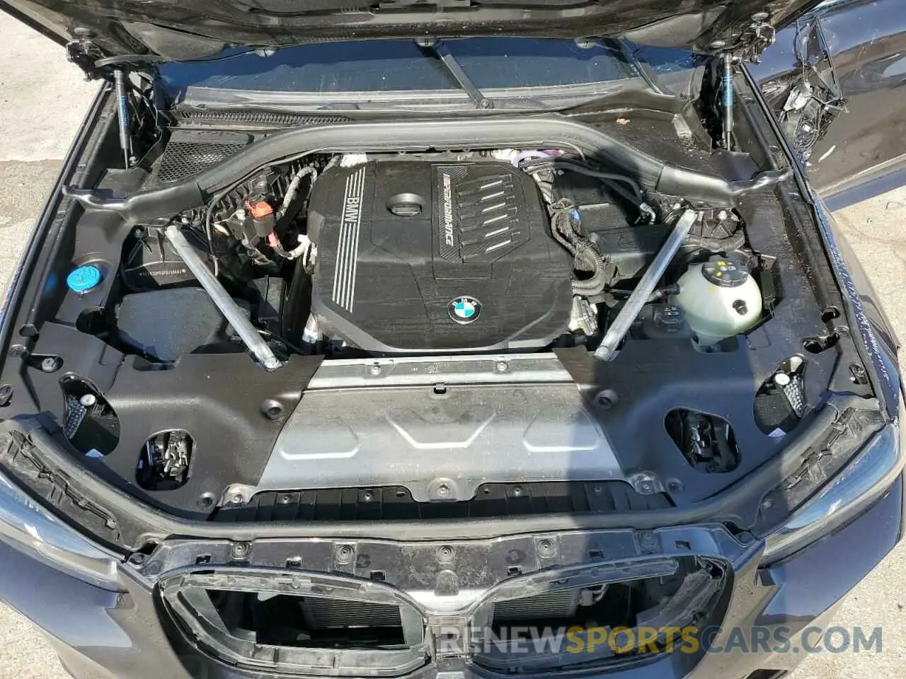 13 Photograph of a damaged car 5UX83DP05R9V58683 BMW X3 M40I 2024