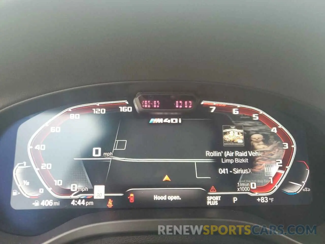9 Photograph of a damaged car 5UX83DP08R9U82859 BMW X3 M40I 2024