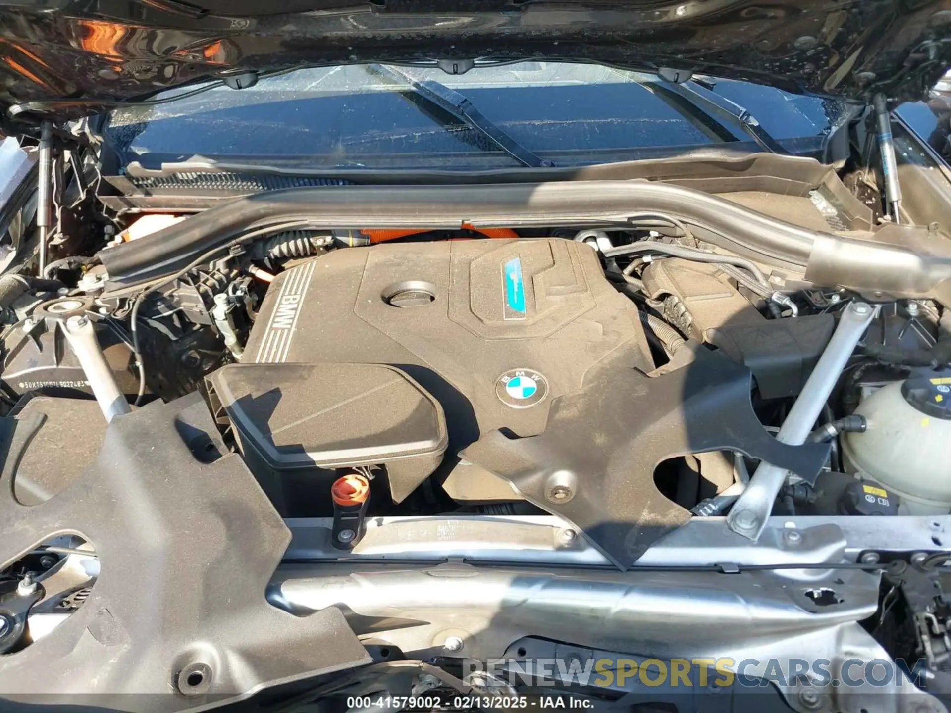 10 Photograph of a damaged car 5UXTS1C07L9D22483 BMW X3 PHEV 2020