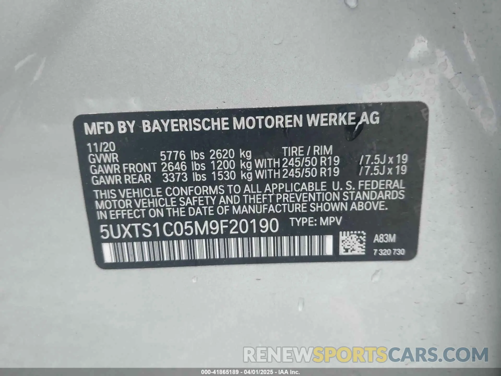 9 Photograph of a damaged car 5UXTS1C05M9F20190 BMW X3 PHEV 2021