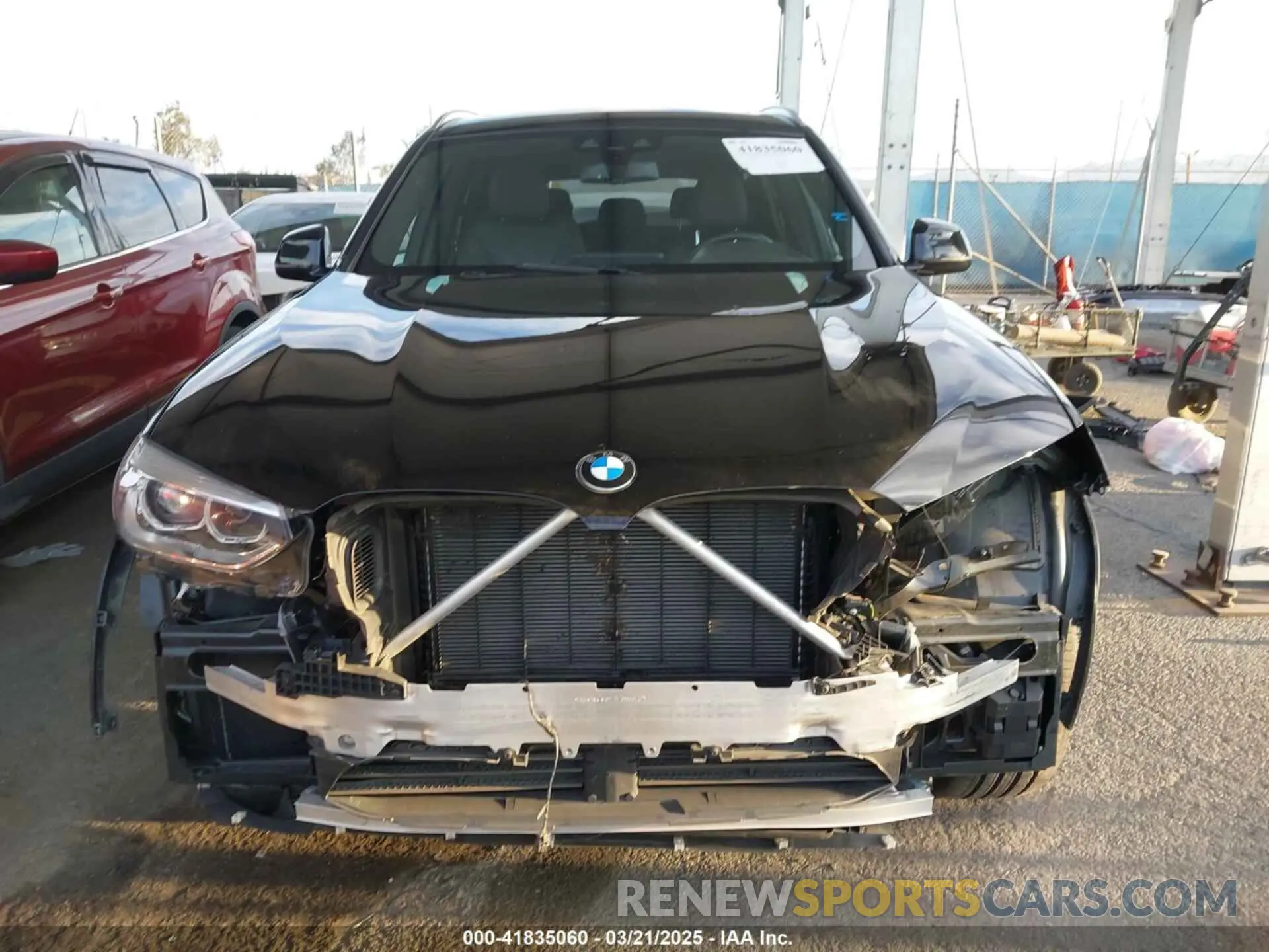 13 Photograph of a damaged car 5UXTS1C06M9E14489 BMW X3 PHEV 2021