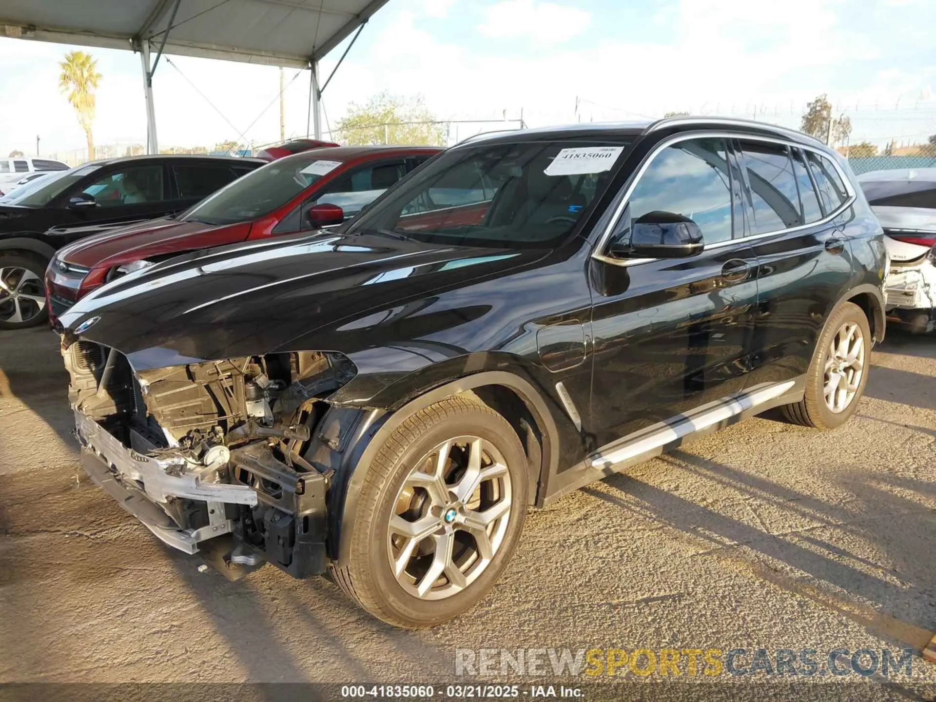 2 Photograph of a damaged car 5UXTS1C06M9E14489 BMW X3 PHEV 2021