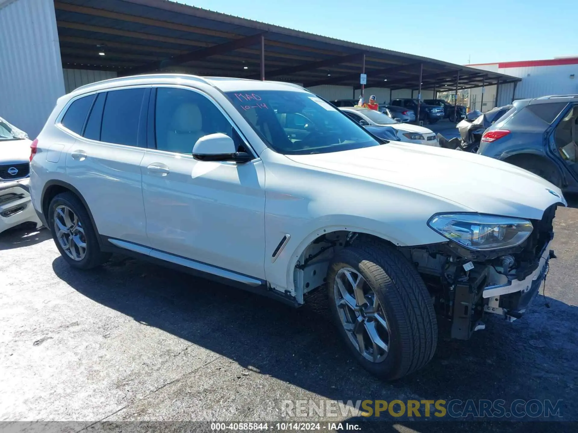 1 Photograph of a damaged car 5UXTS1C07M9G31050 BMW X3 PHEV 2021