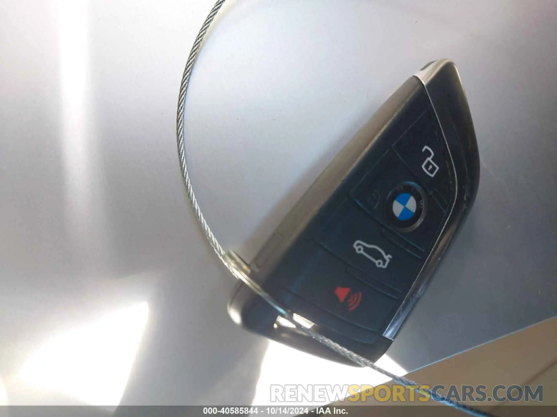 11 Photograph of a damaged car 5UXTS1C07M9G31050 BMW X3 PHEV 2021