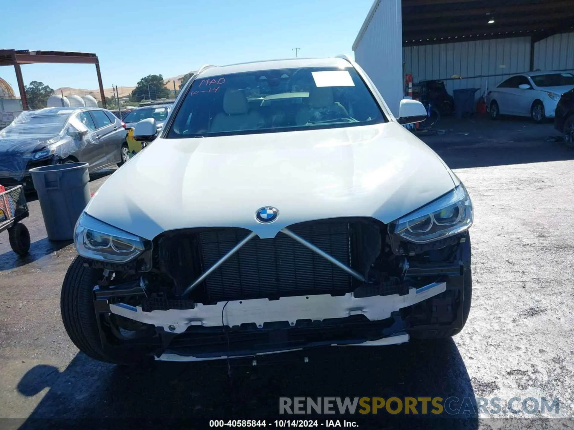 13 Photograph of a damaged car 5UXTS1C07M9G31050 BMW X3 PHEV 2021