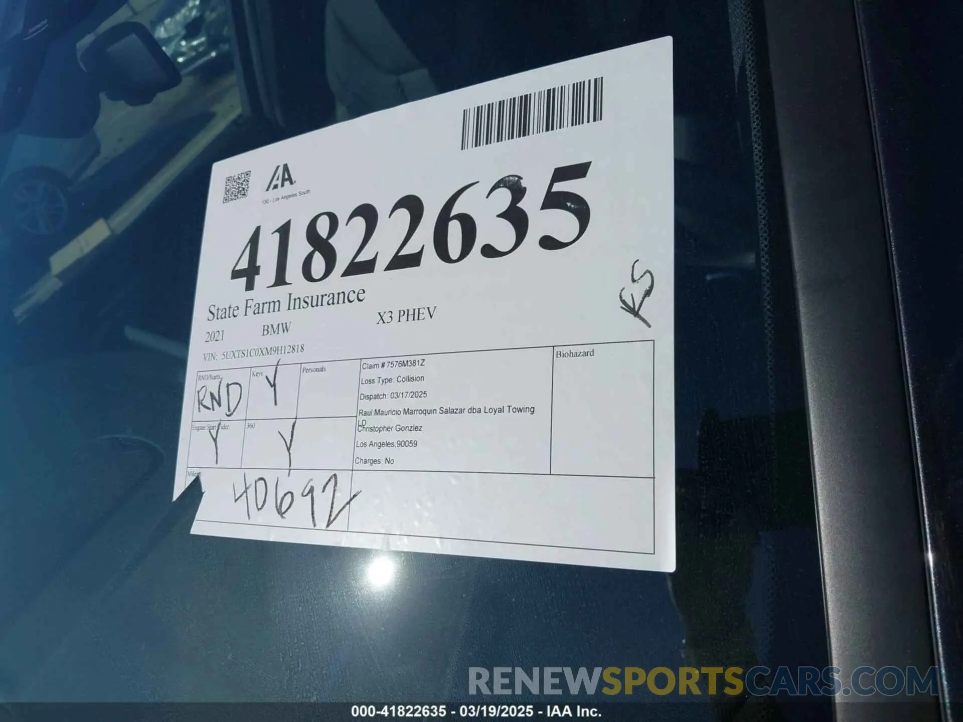 17 Photograph of a damaged car 5UXTS1C0XM9H12818 BMW X3 PHEV 2021