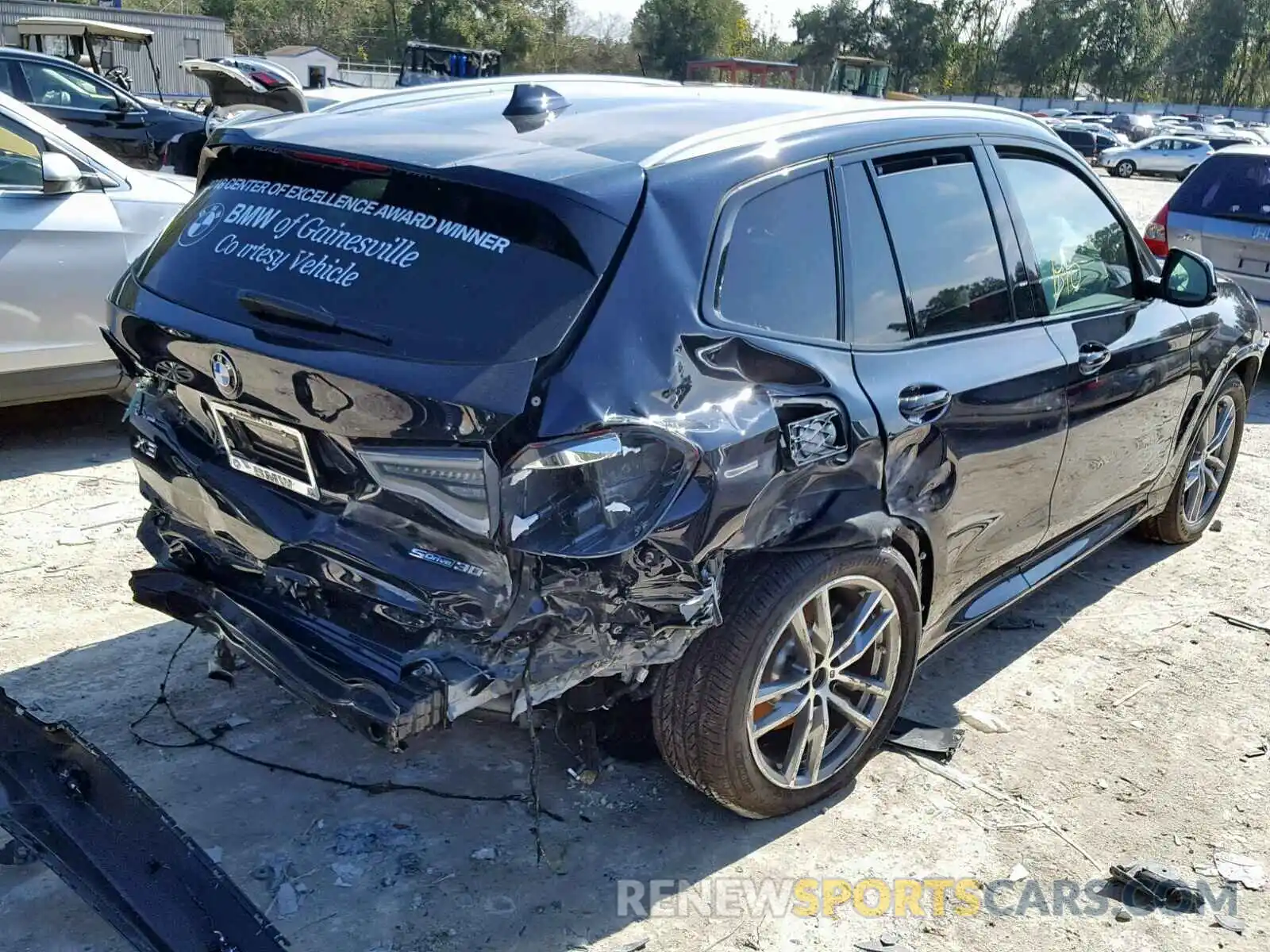 4 Photograph of a damaged car 5UXTR7C54KLE88942 BMW X3 SDRIVE3 2019