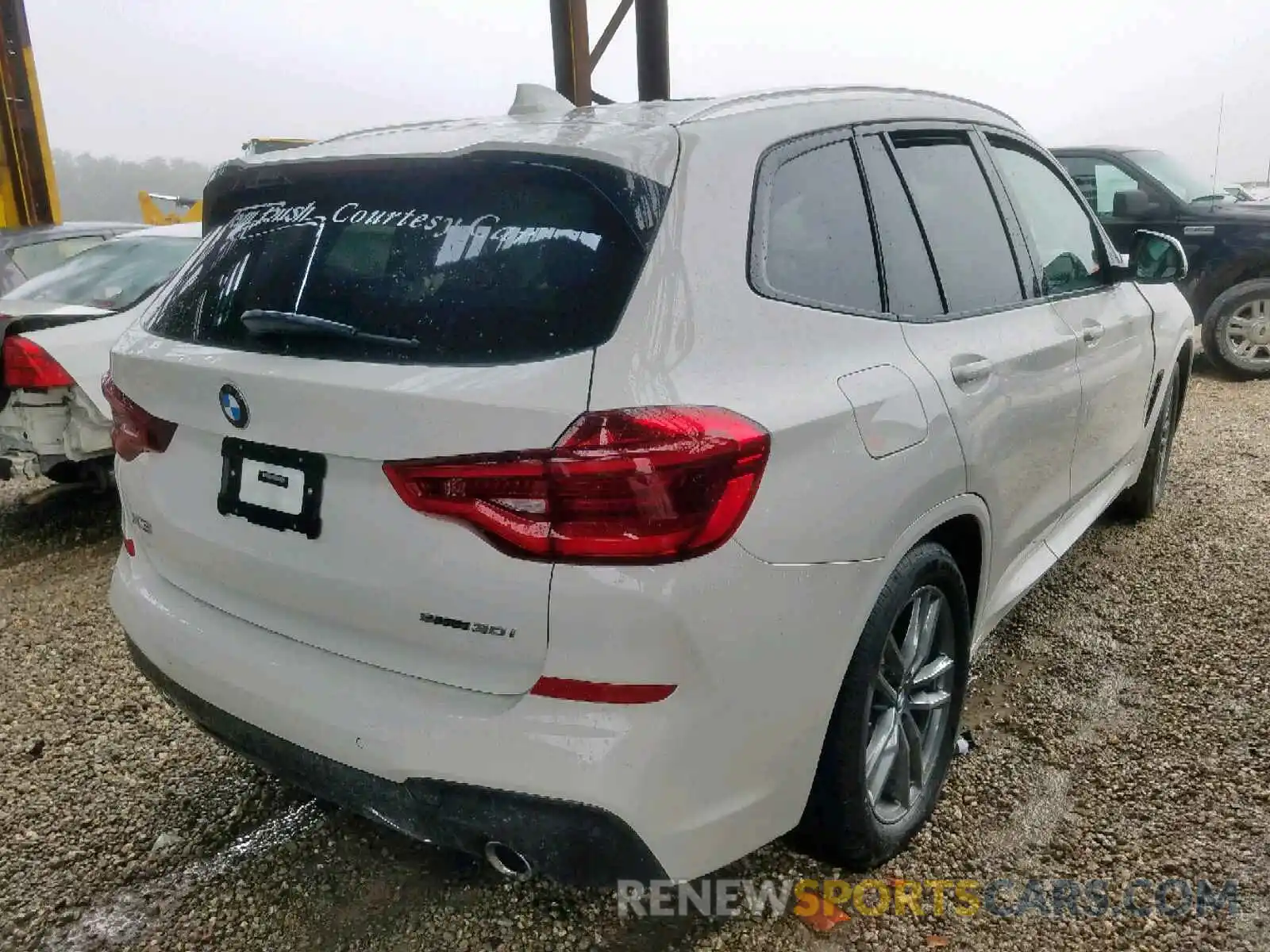 4 Photograph of a damaged car 5UXTR7C56KLR51595 BMW X3 SDRIVE3 2019