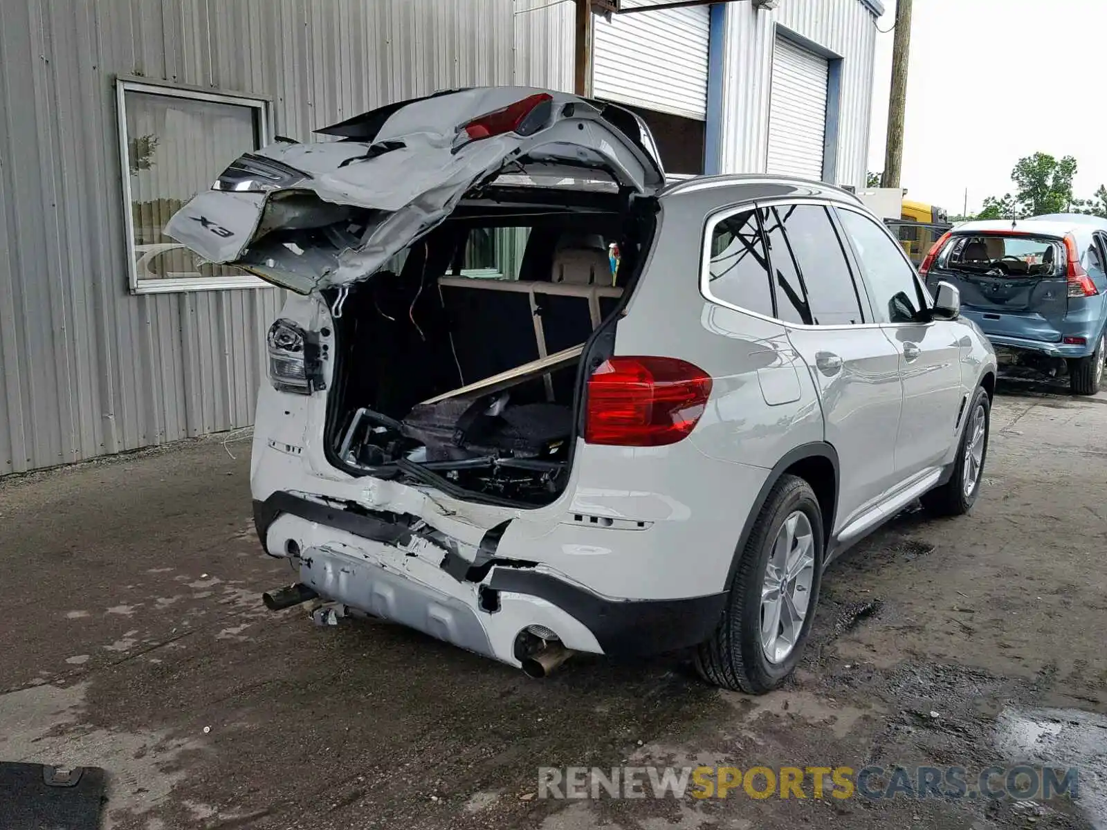 4 Photograph of a damaged car 5UXTR7C57KLF28544 BMW X3 SDRIVE3 2019