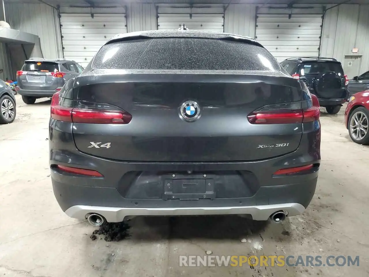 6 Photograph of a damaged car 5UXUJ3C50KLG51834 BMW X4 2019