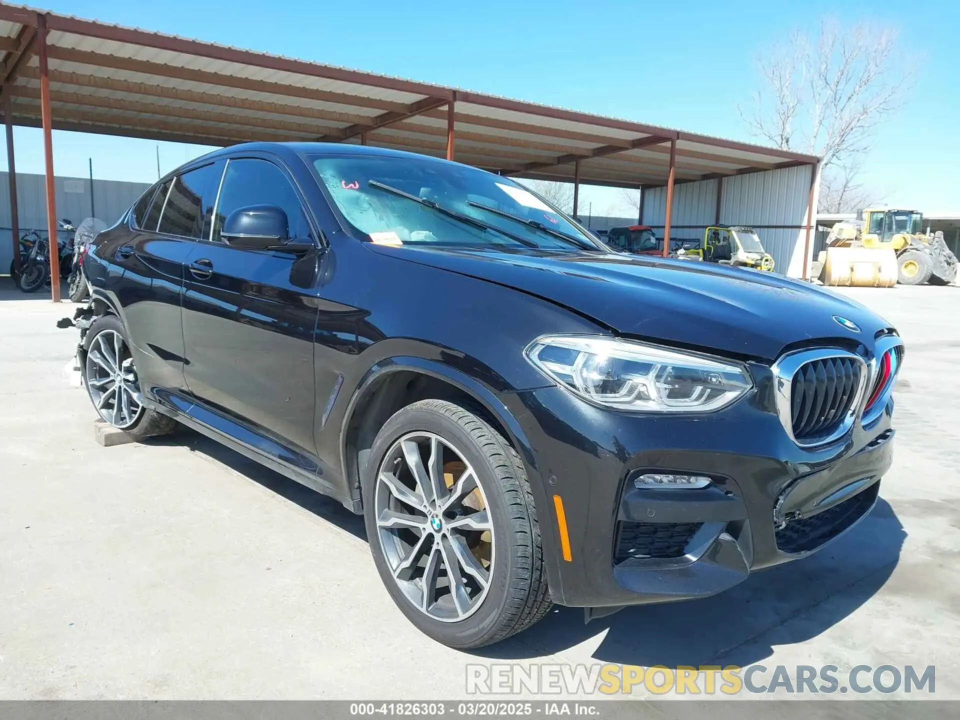 1 Photograph of a damaged car 5UXUJ3C50KLG53163 BMW X4 2019
