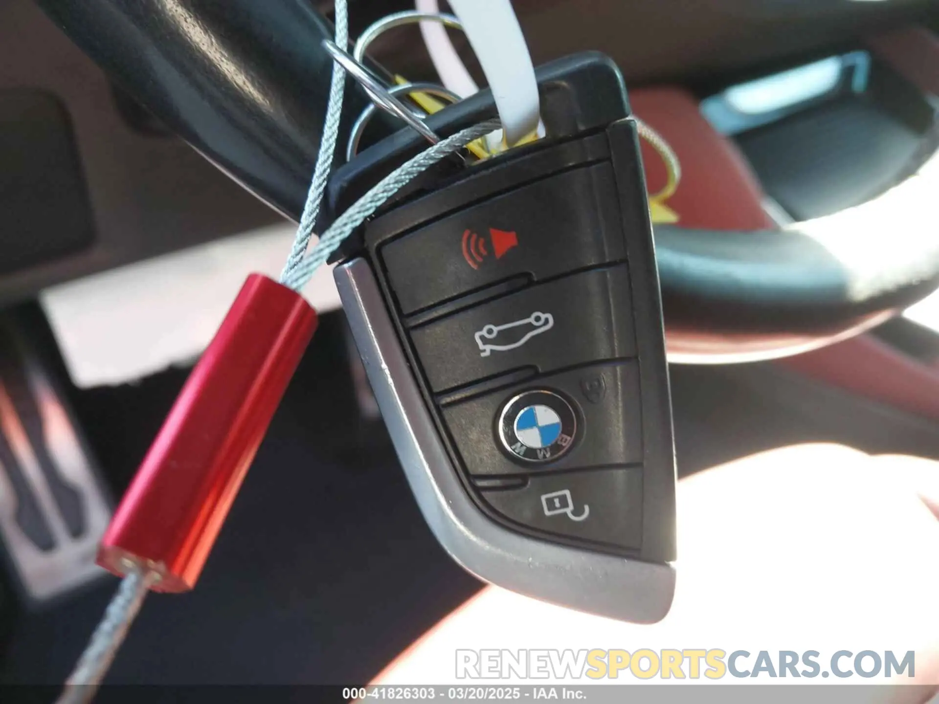 11 Photograph of a damaged car 5UXUJ3C50KLG53163 BMW X4 2019