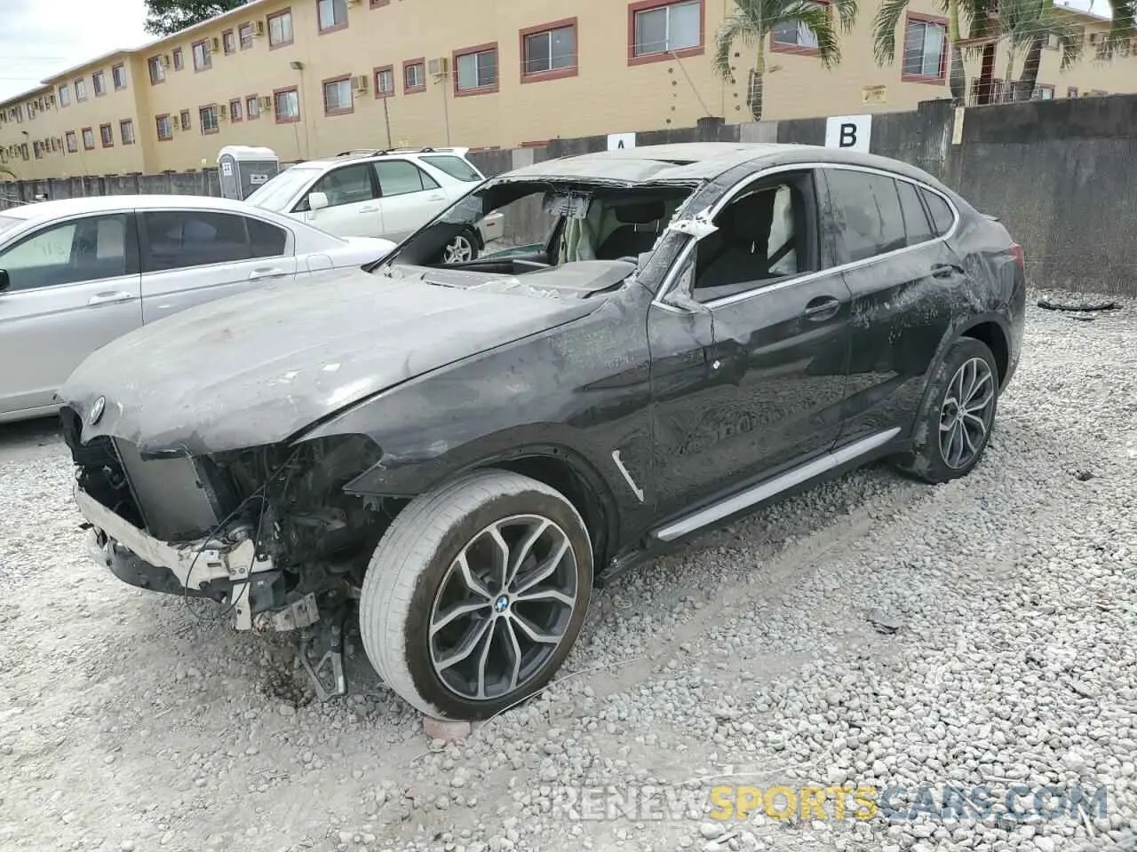 1 Photograph of a damaged car 5UXUJ3C50KLG55348 BMW X4 2019