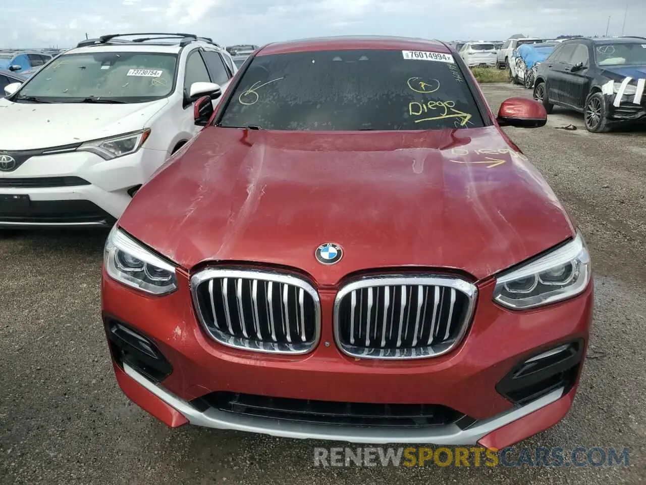 5 Photograph of a damaged car 5UXUJ3C50KLG56418 BMW X4 2019